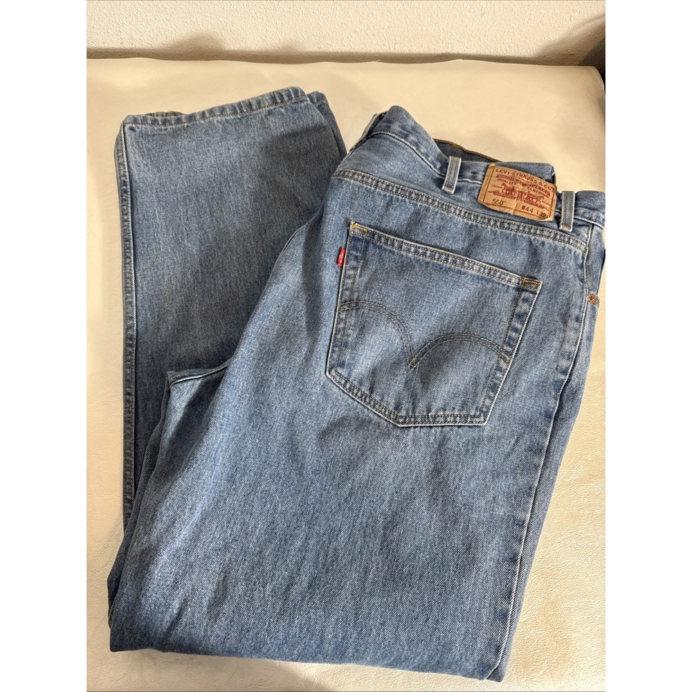 Levi Strauss 550 Mens Jeans 44x32 Blue Relaxed Fit Denim Pants